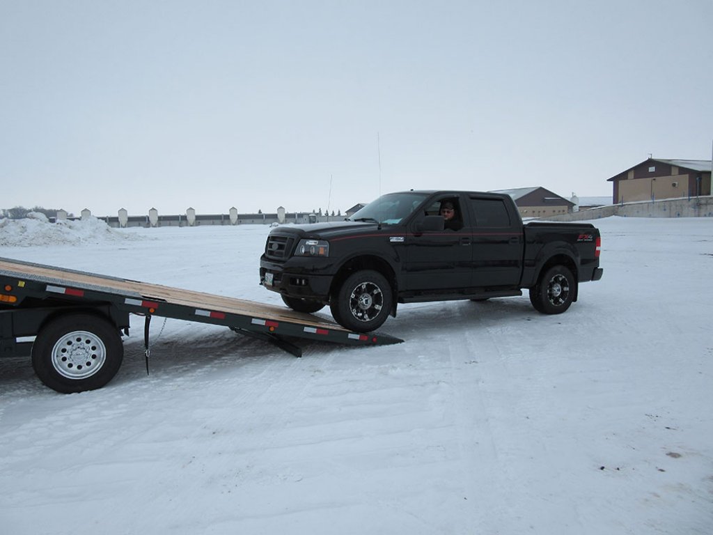 Gooseneck Tilting Deck